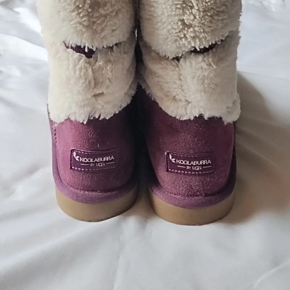 Koolaburra Ugg Boots SzW8 Dezi Short Mid Calf Plush Faux Fur Suede Plum
